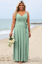 Salbeigrünes Plus Size Chiffon Spaghettiträger Langes Brautjungfernkleid